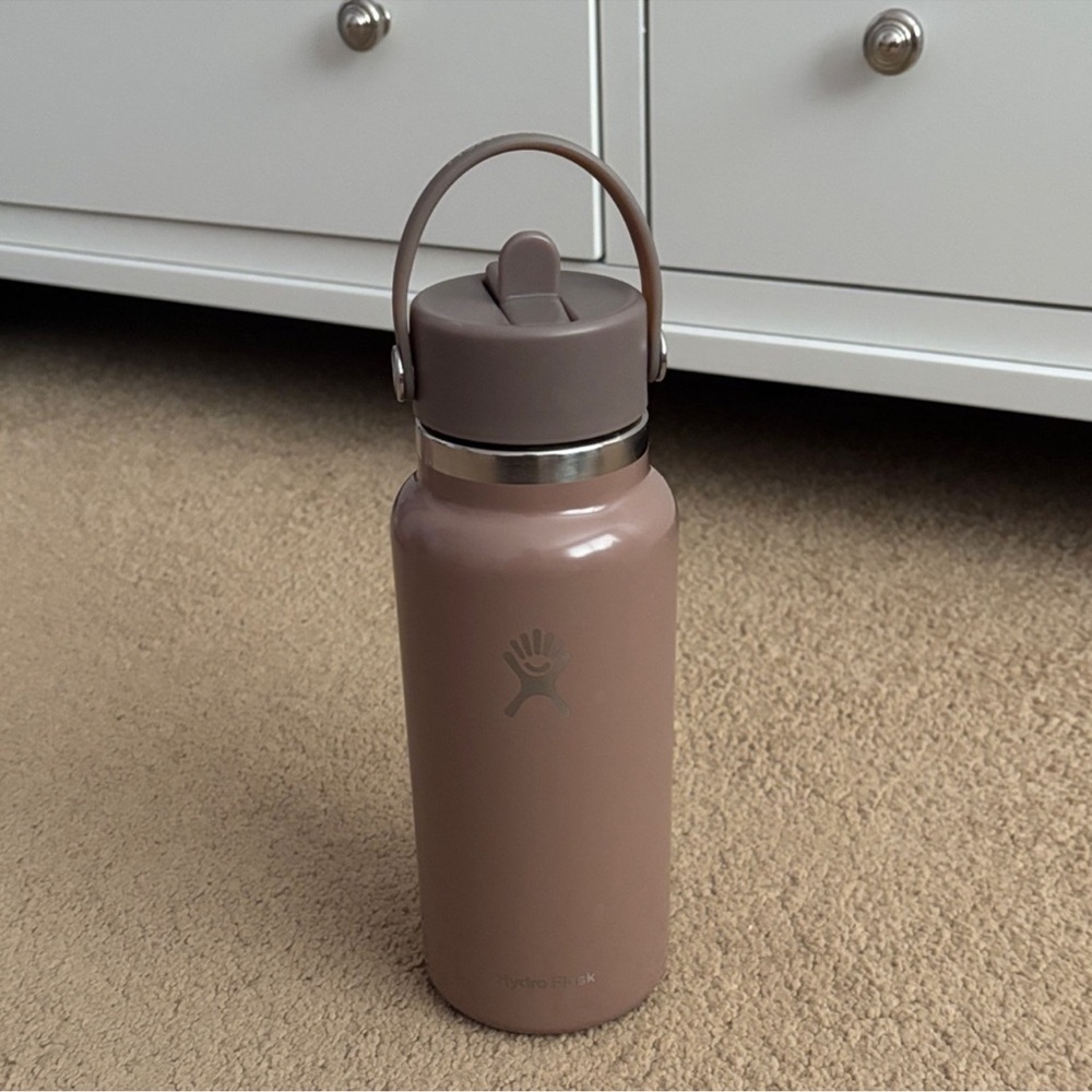 32oz HydroFlask - Perfect condition!